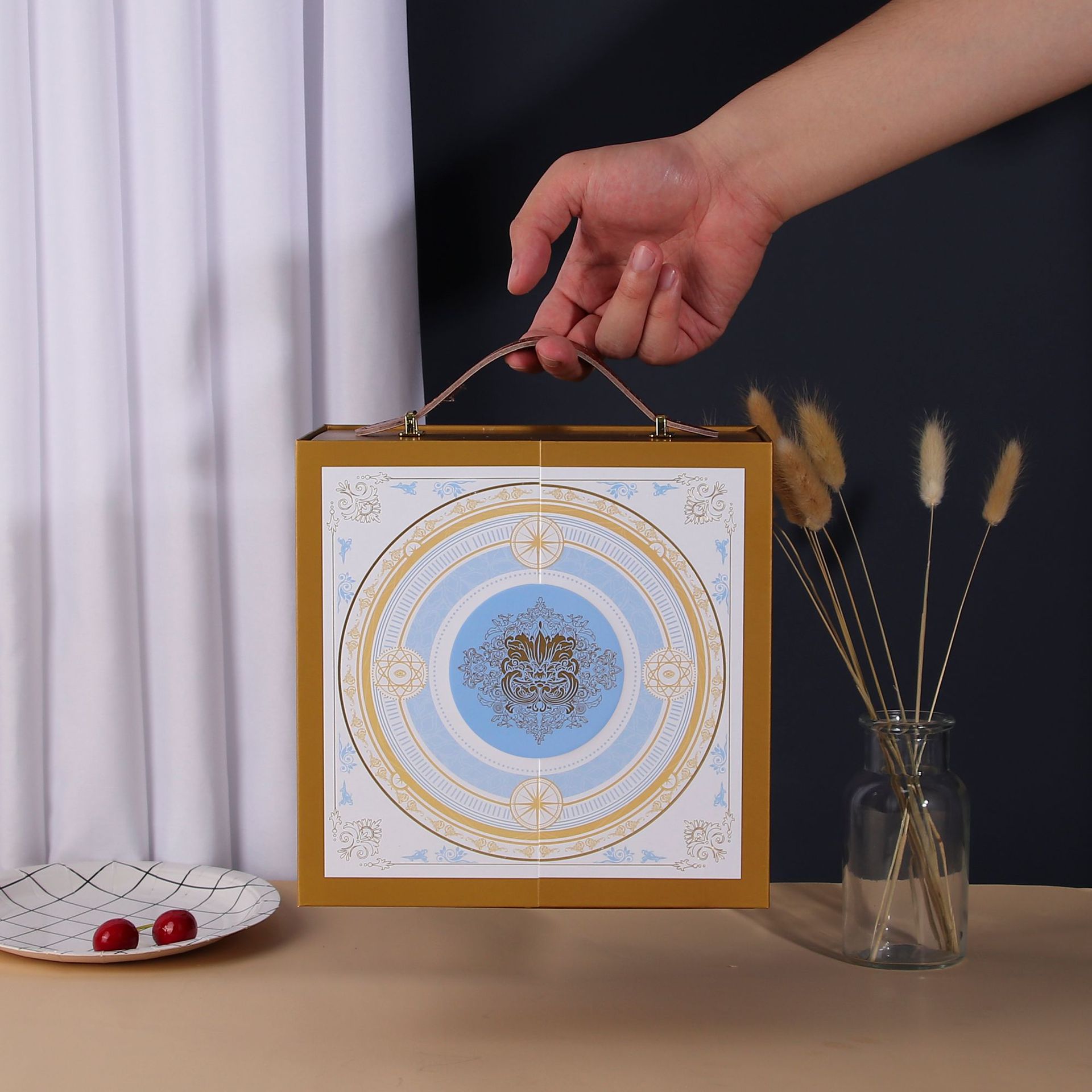 欧式金色新年礼盒定制 翻盖年货礼品双层手提盒 创意包装盒结婚伴手礼盒